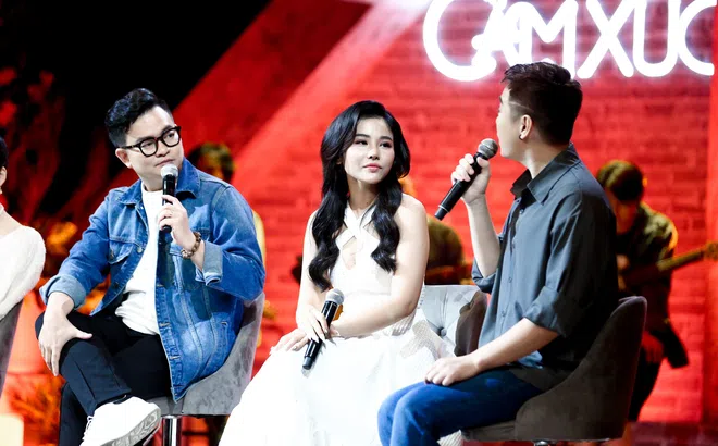 Phạm Toàn Thắng “gây bão” khi mang loạt hit lên sân khấu Không Gian Cảm Xúc