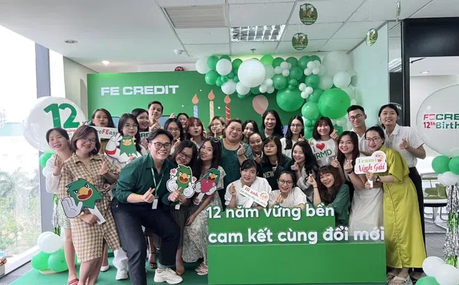 FE CREDIT lọt Top 100 Nhà tuyển dụng được yêu thích 2022