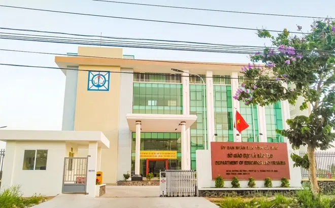 Đôi điều luận bàn từ những bất cập xoay quanh công tác quản lý, sử dụng ngân sách nhà nước trong lĩnh vực giáo dục tại tỉnh Cà Mau