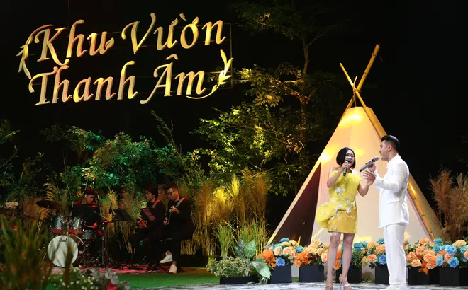 “Chị Chanh” Phương Thanh khẳng định nghệ sĩ trẻ bây giờ không thể hát live hằng ngày như ca sĩ thời trước