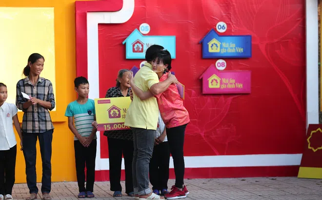 Diễn viên Thanh Hương: “Tôi nợ các con một lời xin lỗi”