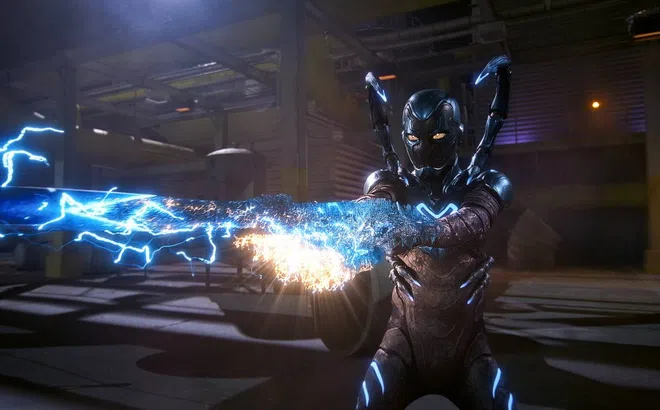 BLUE BEETLE nhà DC: Sở hữu “bảo bối” hùng mạnh bậc nhất vũ trụ khiến ai nấy phải dè chừng!