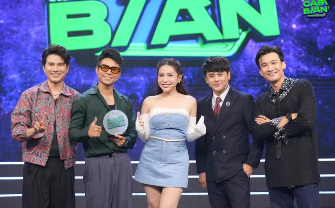 Xuất hiện Ca Sĩ Bí Ẩn số 07 ‘cãi tay đôi’ với dàn nghệ sĩ, hóa ra là Võ Tấn Phát