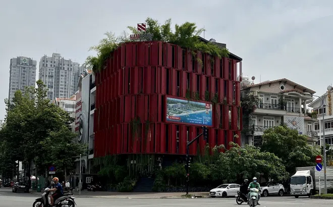 Bài 26: Quận giàu nhất Nam Sài Gòn kêu gọi toàn dân chấp hành pháp luật về đất đai, xây dựng