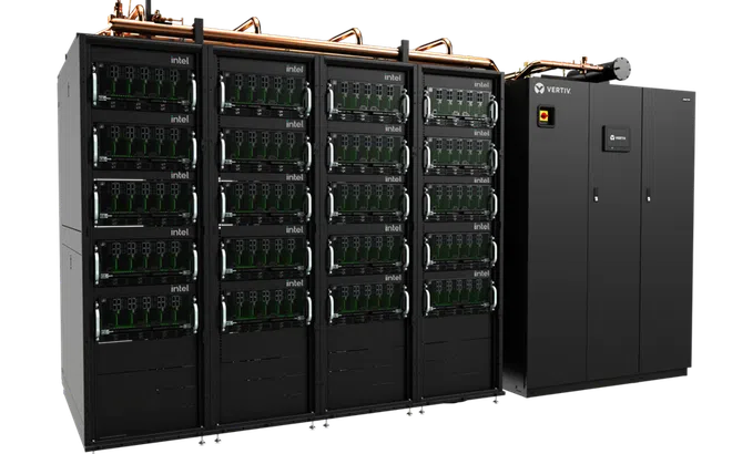 Vertiv hợp tác với Intel trong việc tạo ra Giải pháp Làm mát bằng Chất lỏng cho nền tảng AI Accelerator