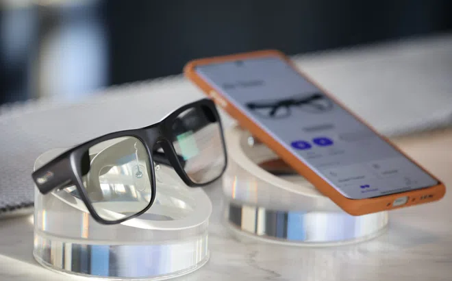 OPPO trình làng OPPO Air Glass 3 mới tại MWC 2024, giới thiệu những sáng kiến đổi mới trong kỷ nguyên AI