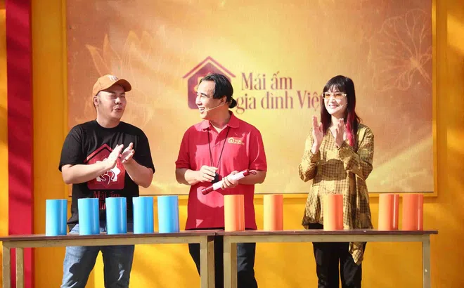 Hiền Mai chấn thương vẫn hết mình vì trẻ mồ côi khiến Quyền Linh nể phục