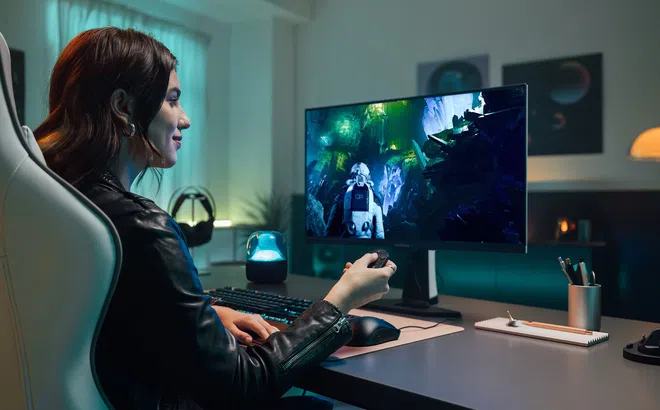 ViewSonic giới thiệu màn hình gaming XG272-2K-OLED với thiết kế hoàn toàn mới