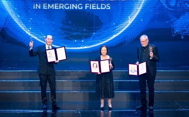 3 chủ nhân giải thưởng VinFuture 2023 lọt Top 100 người ảnh hưởng nhất thế giới