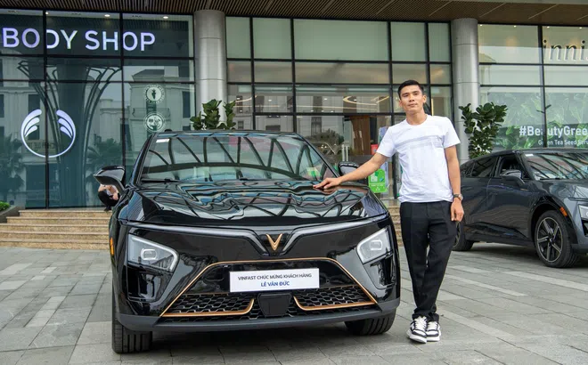 Chủ xe “khoái” VF 7 vì sở hữu nhiều giá trị vượt trội và khác biệt