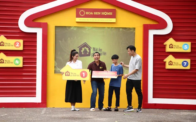 Hoa Sen Home trưng bày sản phẩm, mô hình nhà mẫu trong những ngày ghi hình Mái ấm Gia đình Việt tại Đắk Lắk