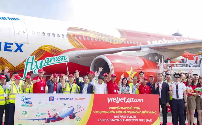 Vietjet tiên phong sử dụng nhiên liệu hàng không bền vững SAF do Petrolimex Aviation cung cấp, giảm thải 80% carbon