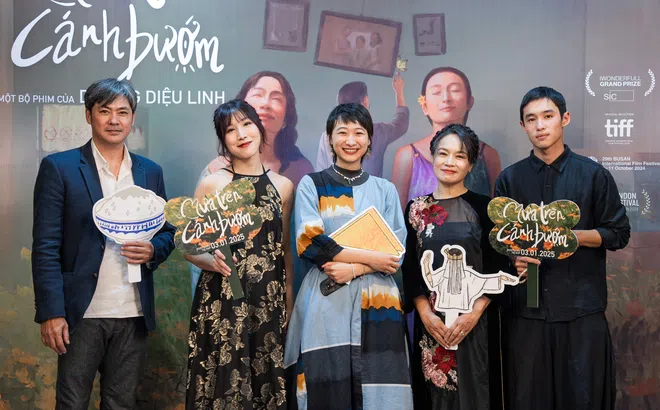 Phim điện ảnh đầu tiên đóng chính ra mắt tại Việt Nam, Diễn viên Tú Oanh hồi hộp khi hơn cả khi đến LHP Quốc tế