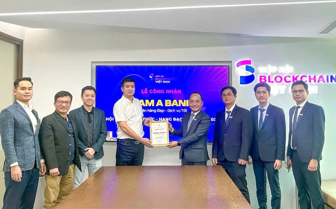 Hiệp hội Blockchain Việt Nam tổ chức Lễ công nhận Nam A Bank trở thành hội viên hạng Bạch kim