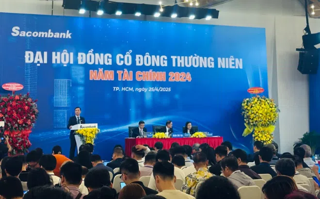 Lãnh đạo Sacombank phủ nhận việc mua lại Chứng khoán SBS