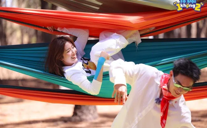 Tổ đội 1 không 2: Thúy Ngân tái xuất, chấp Quang Hùng, Anh Tú