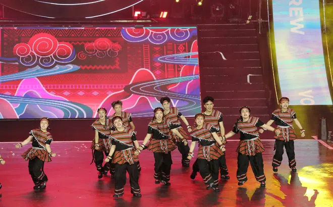 Các nhóm nhảy mang truyền thuyết Sơn Tinh, văn hoá cồng chiêng, dân ca Nam Bộ lên sân khấu Dalat Best Dance Crew 2025