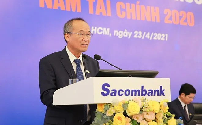 Chủ tịch Dương Công Minh đang nắm giữ bao nhiêu cổ phần Sacombank?