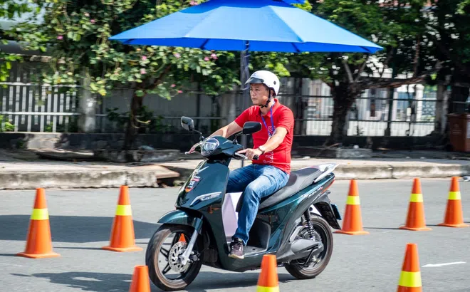 “Phủ xanh Khu công nghiệp” lần đầu đến TP.HCM: Khách hàng hào hứng chốt cọc ngay tại sự kiện