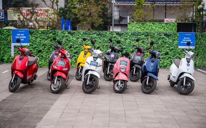 Nhẹ gánh chi phí, lướt êm: VinFast Evo Neo là “xe cưng” của Gen Z