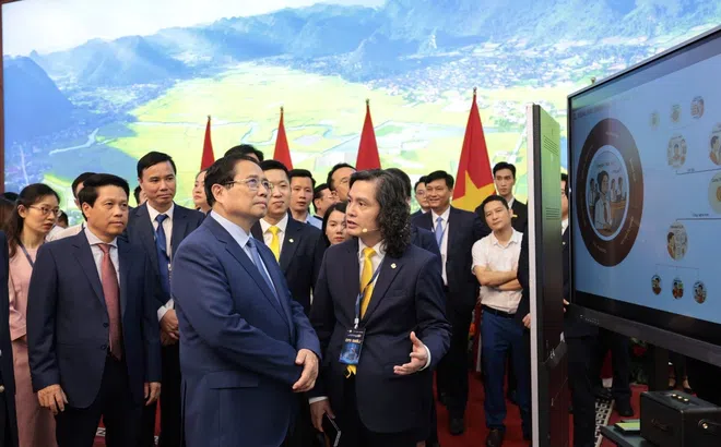 Ngân hàng Lộc Phát (LPBank) ghi dấu ấn với Tổng đài đa kênh thông minh tại sự kiện Chuyển đổi số ngành Ngân hàng 2025