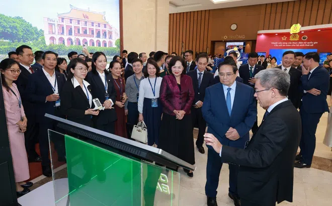 Giải pháp tài chính số OCB nổi bật tại sự kiện chuyển đổi số ngành ngân hàng 2025