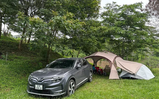 Chốt VinFast VF 8 vì trải nghiệm quá tốt trong tầm giá, chủ xe tại Bình Dương chấm thêm điểm 10 cho chính sách hậu mãi