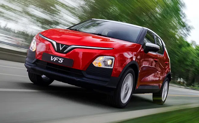 VinFast VF 5 chạy 160.000 km, pin chỉ chai 1%, chi phí nuôi xe siêu rẻ