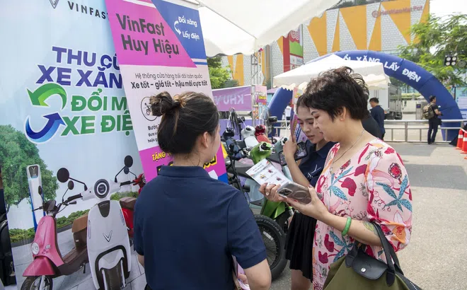VinFast ‘được lợi’ thế nào từ chính sách chuyển đổi xanh của Hà Nội?