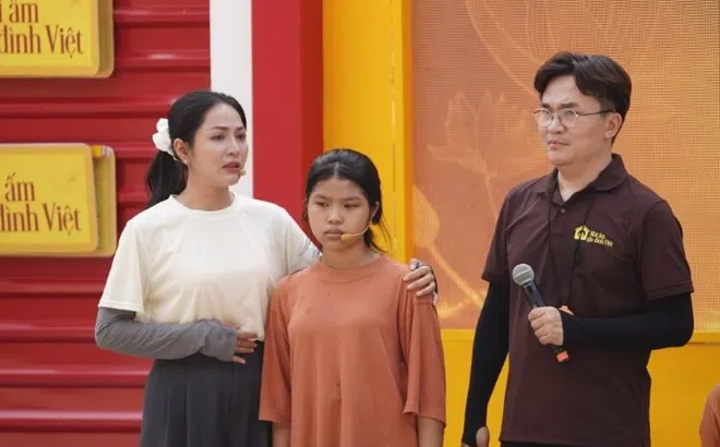 Đại Nghĩa, Ma Ran Đô và Nguyễn Duyên Quỳnh nhói lòng trước cảnh em nhỏ vừa học vừa gồng gánh gia đình vì cha mẹ bệnh nặng