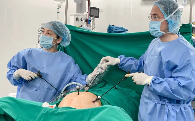 Vinmec Cần Thơ phẫu thuật nội soi thành công khối u tử cung lớn phức tạp