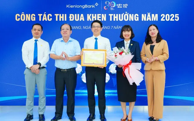 KienlongBank vinh dự nhận Bằng khen của Chủ tịch UBND tỉnh An Giang