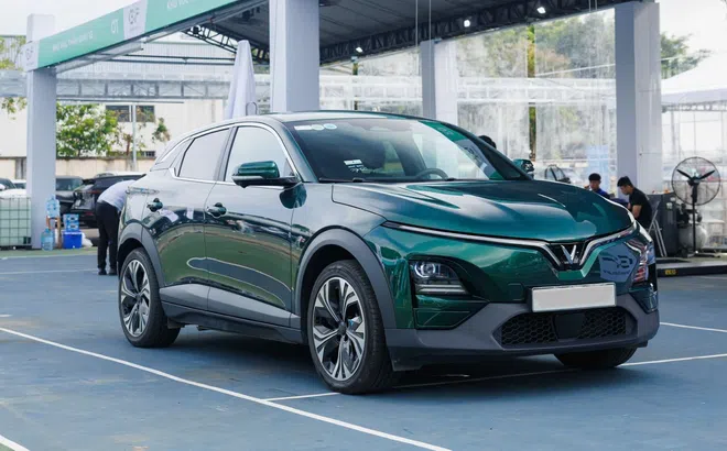 Chủ xe “khoe” gì về VinFast VF 6 sau hàng nghìn km trải nghiệm?