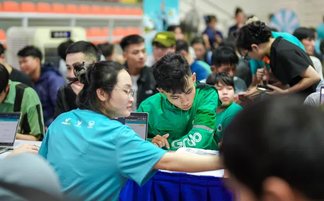 Hàng trăm tài xế quyết định gia nhập Xanh SM tại Ngày hội Bác Tài Xanh