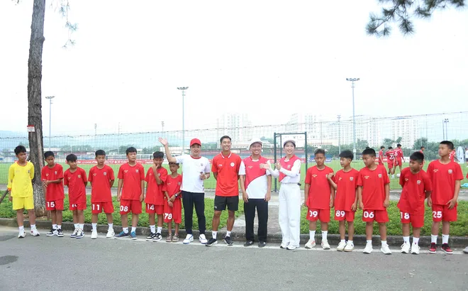 Hậu vệ ĐTQG Việt Nam - Phan Tuấn Tài xuất hiện trong Cầu thủ nhí 2025, chia sẻ kinh nghiệm cho top 15