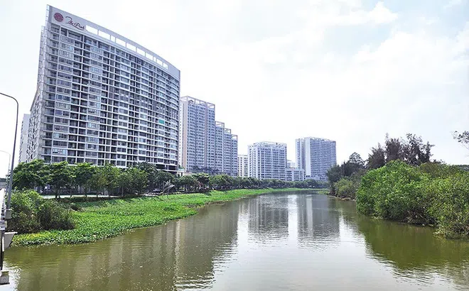 Hàng chục ngàn căn hộ tại TP.HCM vẫn “treo” sổ hồng