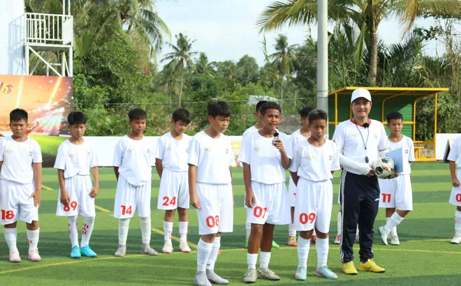 Cầu thủ nhí 2025: Top 14 “chạm trán” CLB Phúc An, hai cái tên phải dừng bước