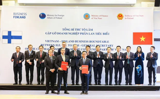 Tổng Bí thư Tô Lâm chứng kiến Vietjet ký thỏa thuận phát triển nguồn lực hàng không quốc tế, thúc đẩy hợp tác mới giữa Việt Nam và Phần Lan