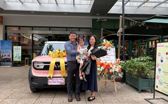 Chủ xe VinFast VF 3: “Chiếc xe thay đổi thói quen di chuyển của cả gia đình”