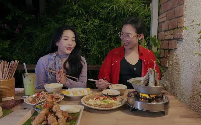 Quán ăn hạnh phúc: Năm Chà và Hỷ Khí Dương Dương thích thú với ẩm thực Thái Lan tại TP.HCM