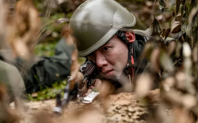 Tăng Duy Tân, Hưng Nguyễn nhập viện, không tham gia đại án ma túy trong Chiến sĩ quả cảm