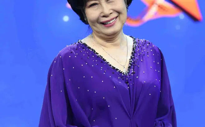 NSƯT Kim Phương ngồi ghế nóng, tiết lộ cuộc sống tuổi ngoài 70