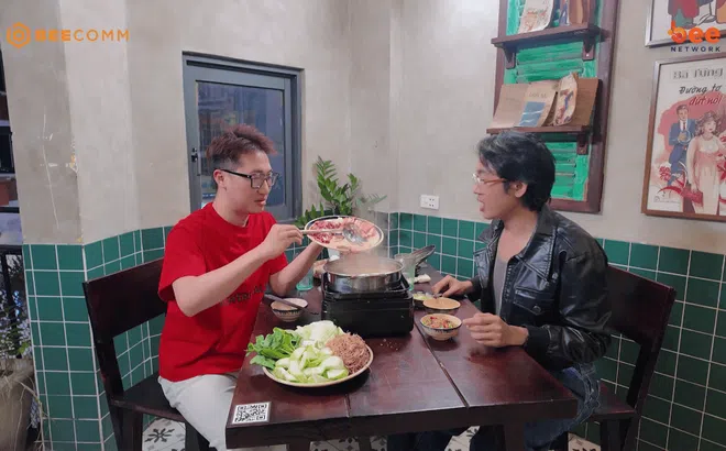 Lâm Nguyễn và Năm Chà khám phá quán nướng hoài cổ trong Tập 33 Quán ăn hạnh phúc