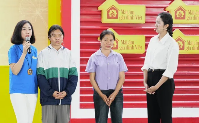 MC Mỹ Vân, Hoa hậu Trúc Linh và Huy R xúc động trước nghị lực phi thường của cô bé mồ côi