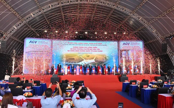 Long Thành đón chuyến bay đầu tiên, mở “đường băng” tăng trưởng cho “kỳ quan đô thị” Vinhomes Green Paradise