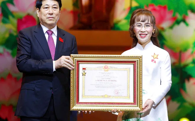 Tiến sĩ Nguyễn Thị Phương Thảo nhận danh hiệu Anh hùng Lao động: Biểu tượng bản lĩnh, nhân văn và hội nhập