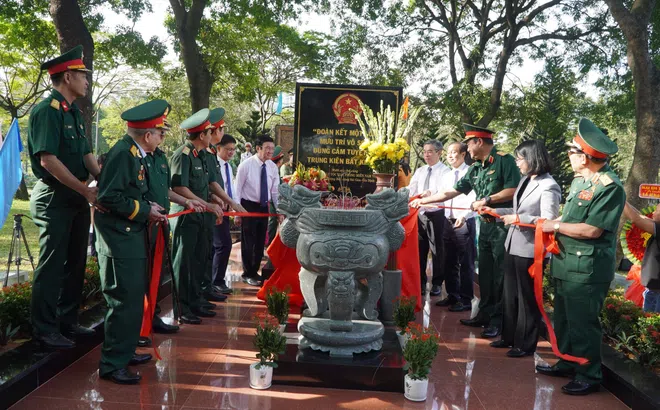 Nam A Bank đồng hành xây dựng công trình bia tưởng niệm cán bộ, chiến sĩ biệt động Sài Gòn – Gia Định
