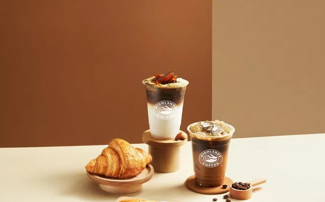 Highlands Coffee bị 'réo tên' giữa bê bối 120 tấn thịt lợn bệnh của Đồ hộp Hạ Long