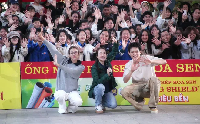 “Mái ấm gia đình Việt” trao hơn 2,5 tỷ đồng cho 18 hoàn cảnh khó khăn tại Hải Phòng