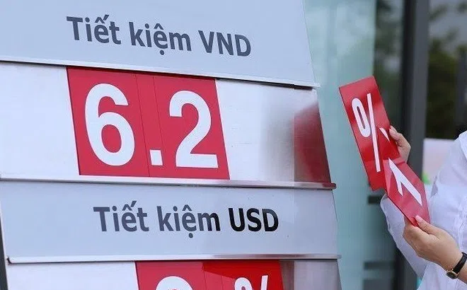 Đằng sau cuộc đua lãi suất ngân hàng